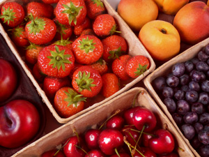 The trays can be used for the sale of fruit, vegetables and fungi in grocers and supermarkets (Cullens)